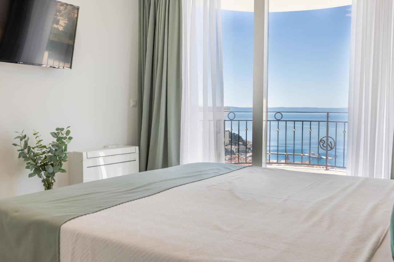 Villa Smaragd - Lapis - Luxury Apartment With Shared Pool Makarska Buitenkant foto
