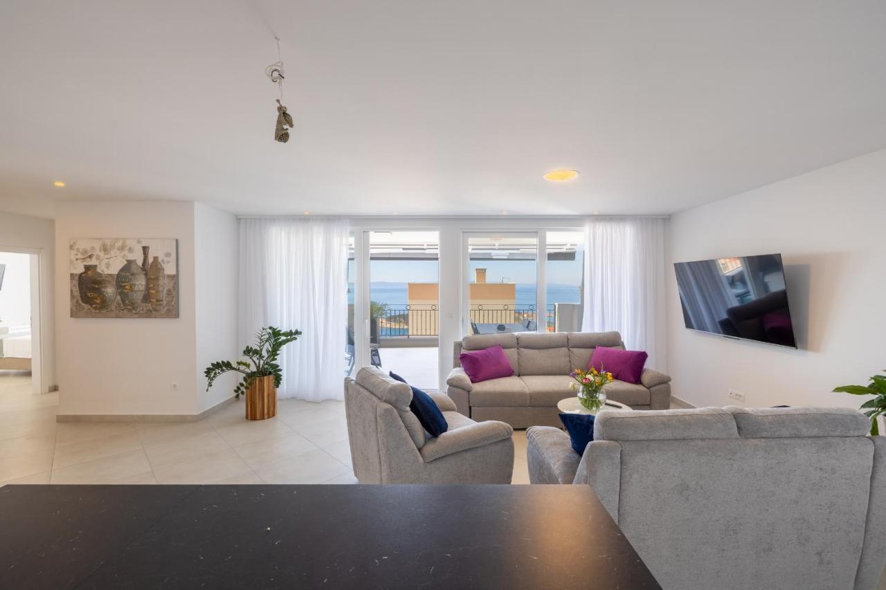 Villa Smaragd - Lapis - Luxury Apartment With Shared Pool Makarska Buitenkant foto
