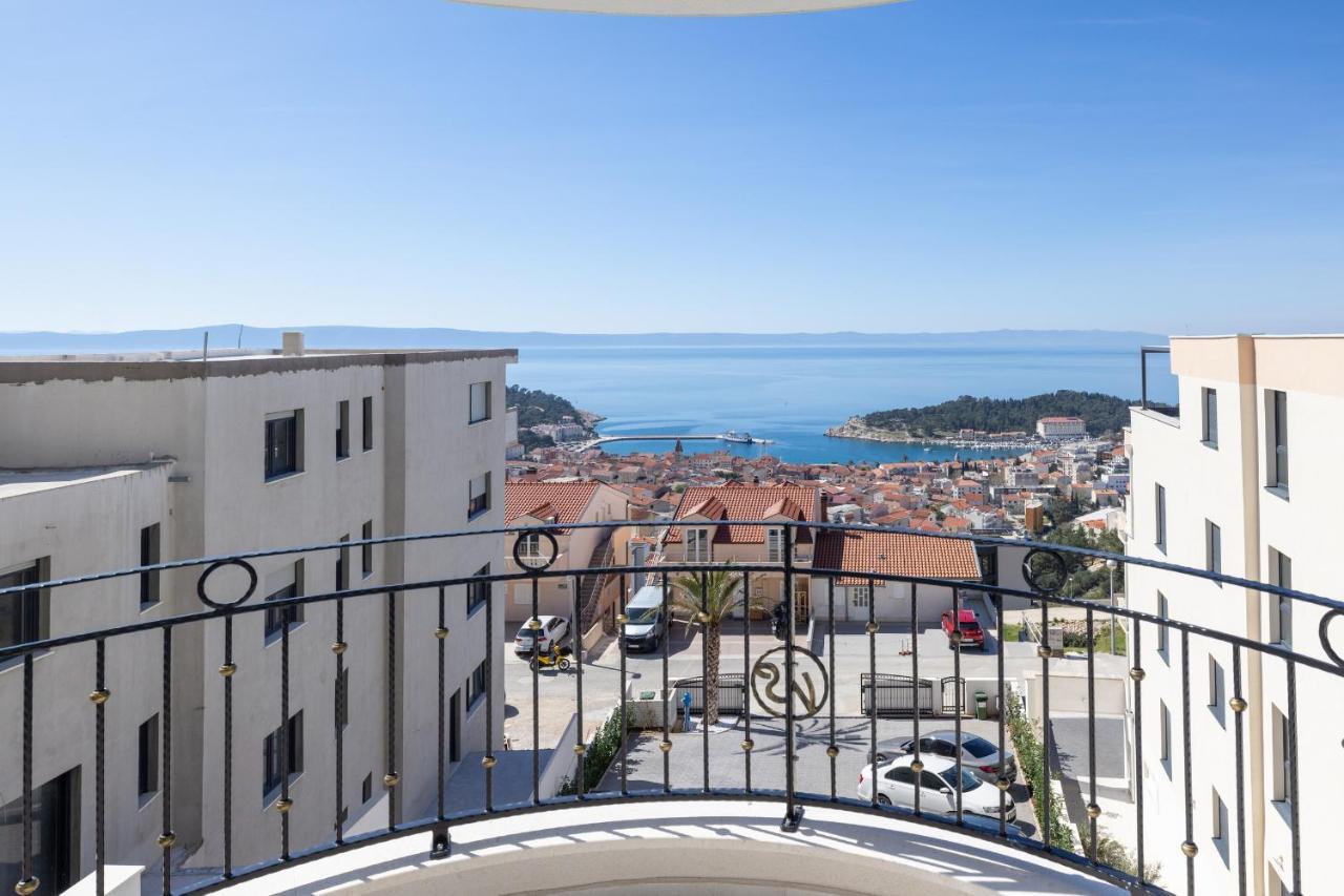 Villa Smaragd - Lapis - Luxury Apartment With Shared Pool Makarska Buitenkant foto