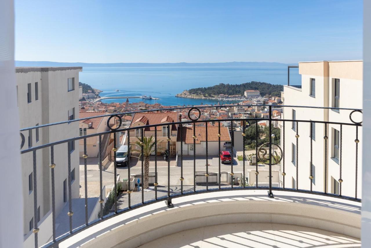 Villa Smaragd - Lapis - Luxury Apartment With Shared Pool Makarska Buitenkant foto