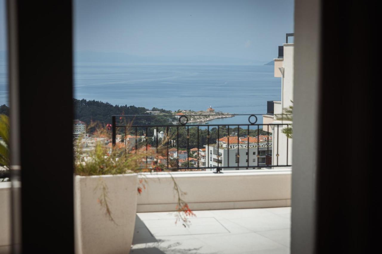 Villa Smaragd - Lapis - Luxury Apartment With Shared Pool Makarska Buitenkant foto