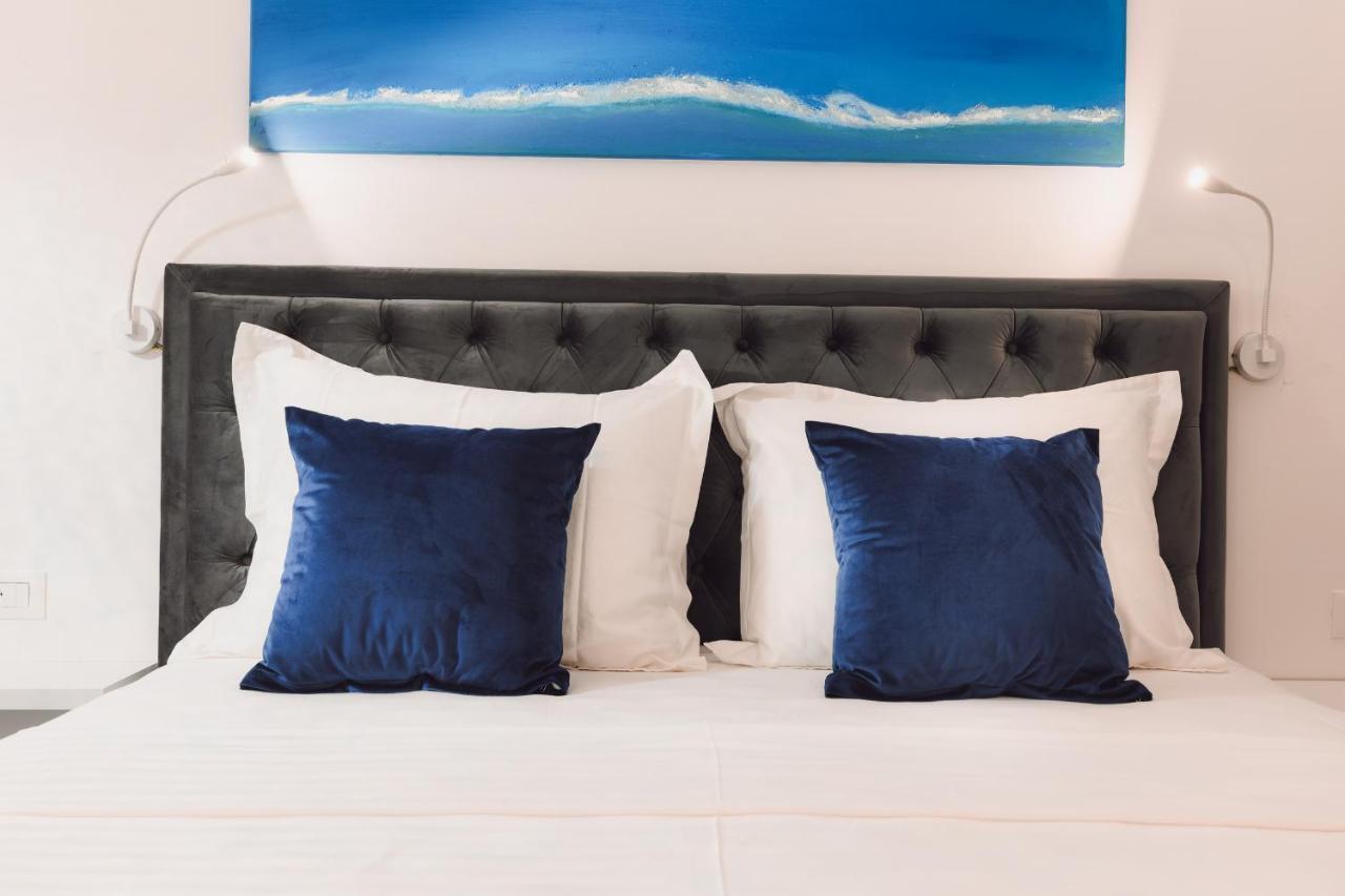 Villa Smaragd - Lapis - Luxury Apartment With Shared Pool Makarska Buitenkant foto